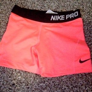 nike pros